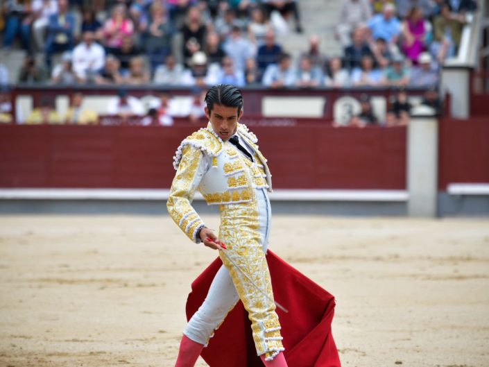 3era Corrida de abono Las Ventas de Madrid / Juanelo Lopez